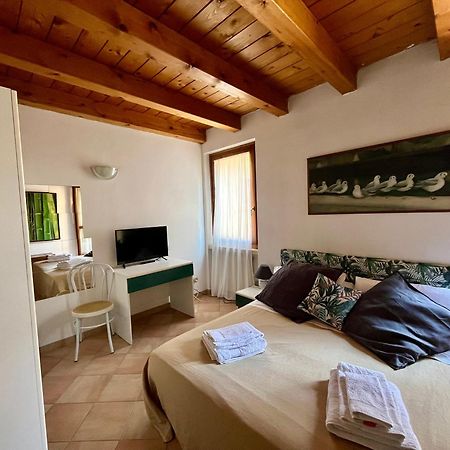 Bright, Cozy Apartment In The Heart Of Verona Exterior photo