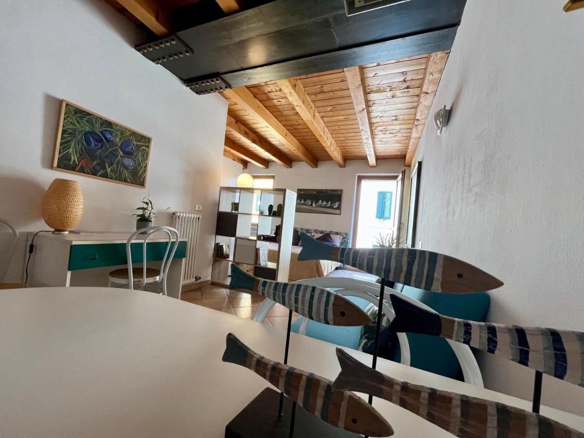 Bright, Cozy Apartment In The Heart Of Verona Exterior photo