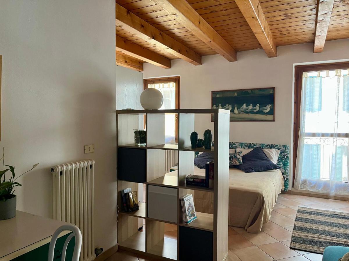 Bright, Cozy Apartment In The Heart Of Verona Exterior photo